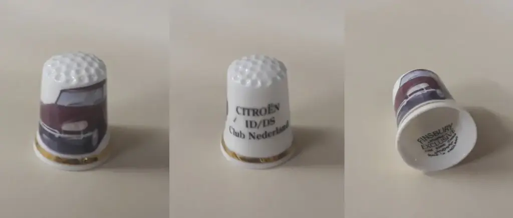 Finsbury porseleinen vingerhoedje Citroën DS