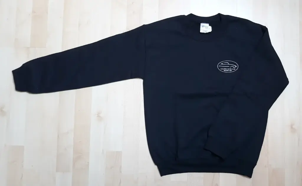 Sweater logo ID/DS Club