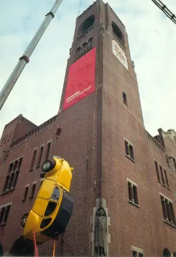 [W15938] Ansicht 75 jaar Citroën in Beurs van Berlage